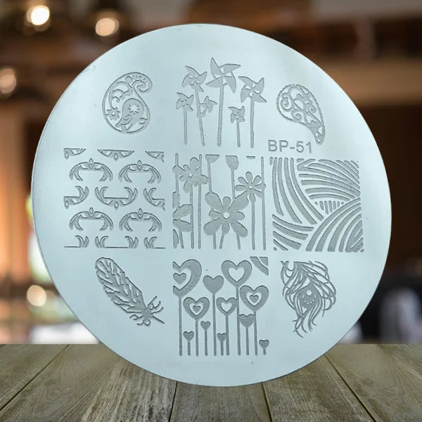 High-Quality Round Stainless Steel Nail Art Stamping Plates for Stunning and Professional Nail Art.