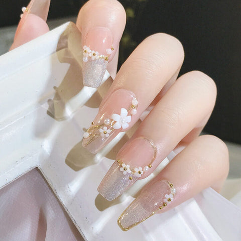 3D White Flower Nail Art Charm Decoration Nail Flower Pearl Golden Caviar Beads Acrylic Nail Art Stud