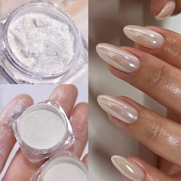2g Nail Art Pearl White Chrome Powder For Creating Shiny & Pearly Nails at Home.