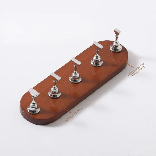 5-Piece Walnut Magnetic Nail Stand – Press-On Nail Display & Practice Holder for Nail Art
